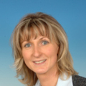  Regina  Daum