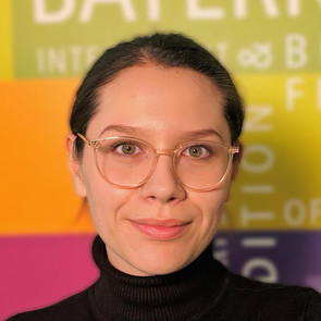  Anja  Schroth